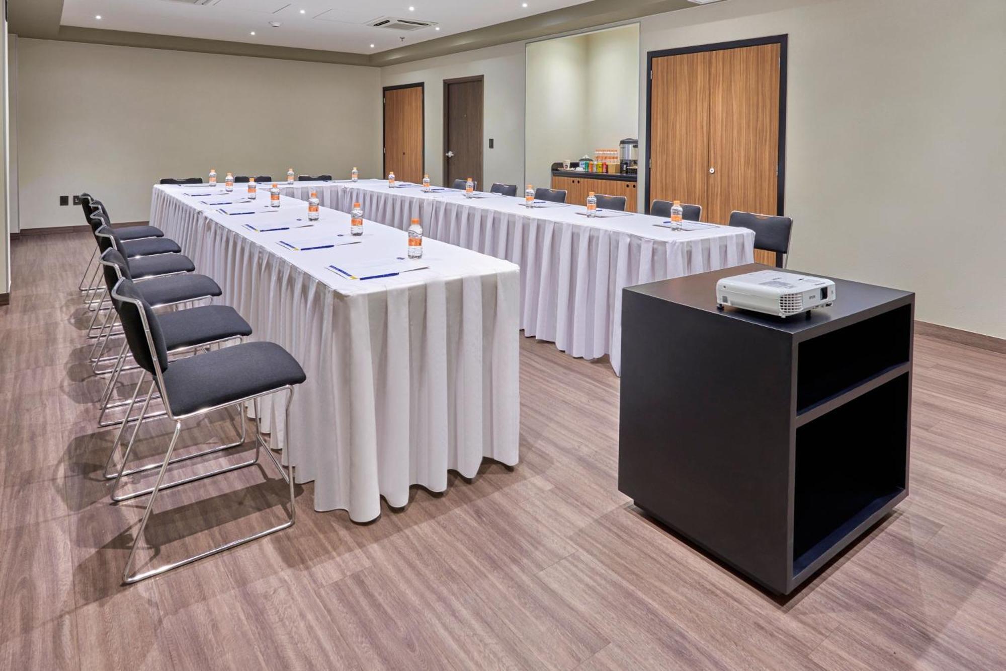 City Express By Marriott Guaymas Exterior foto